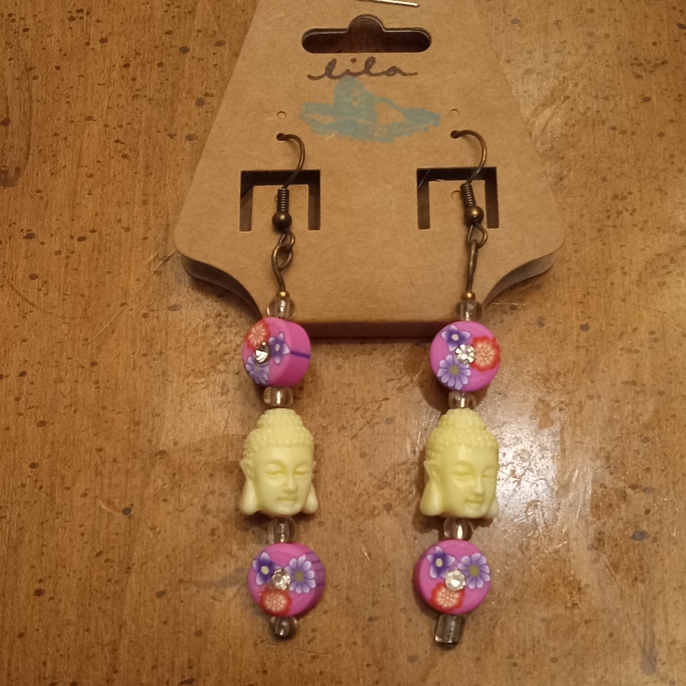 Lila Glory of Guatama Earrings